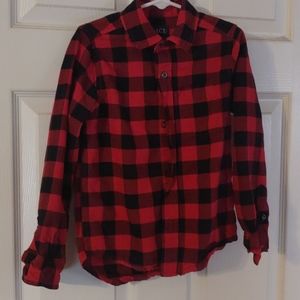 Sz S Red and Black Buffalo Plaid Button Up